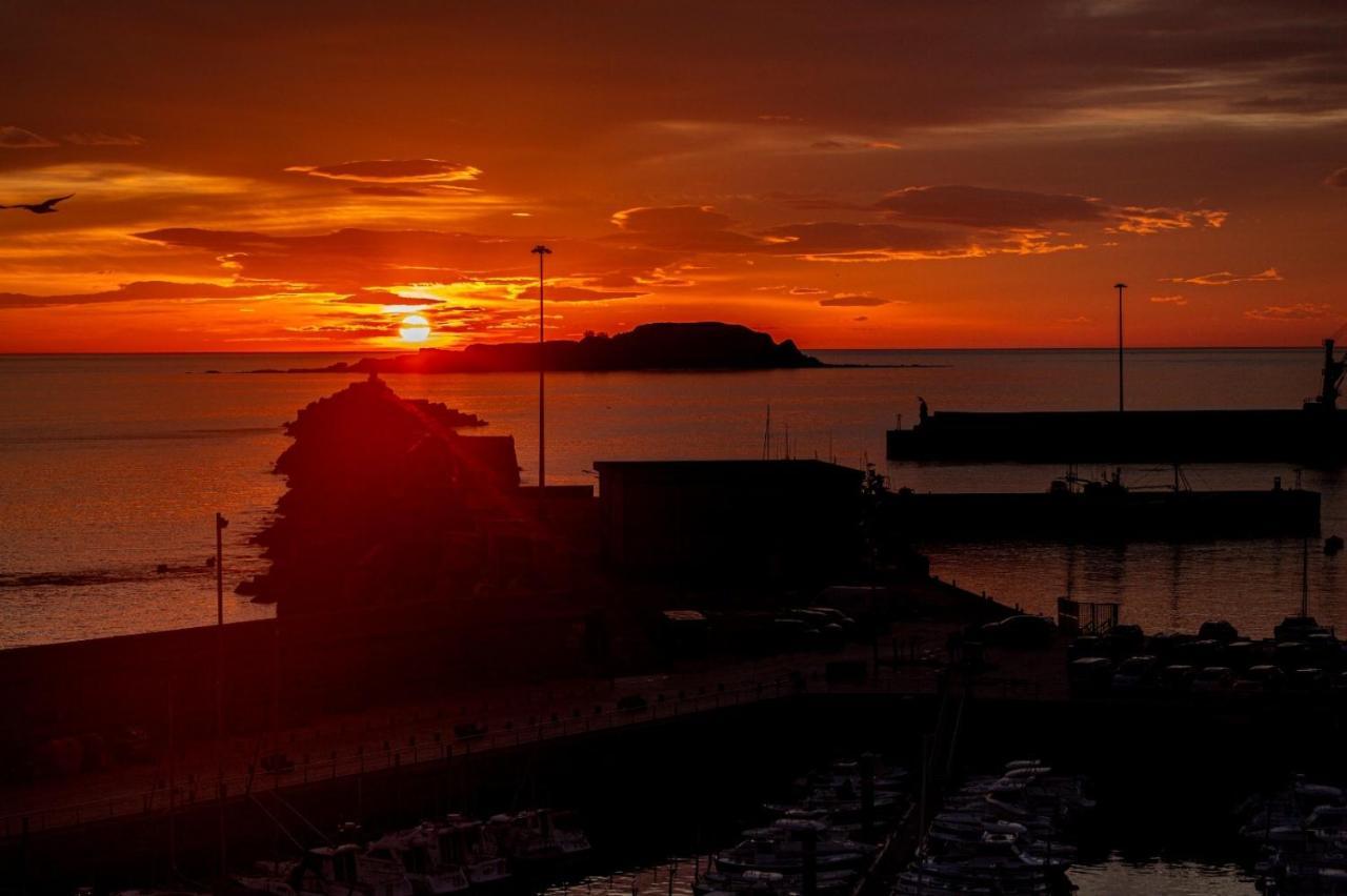 Torrontero Con Vistas Al Mar Apartment แบร์เมโอ ภายนอก รูปภาพ
