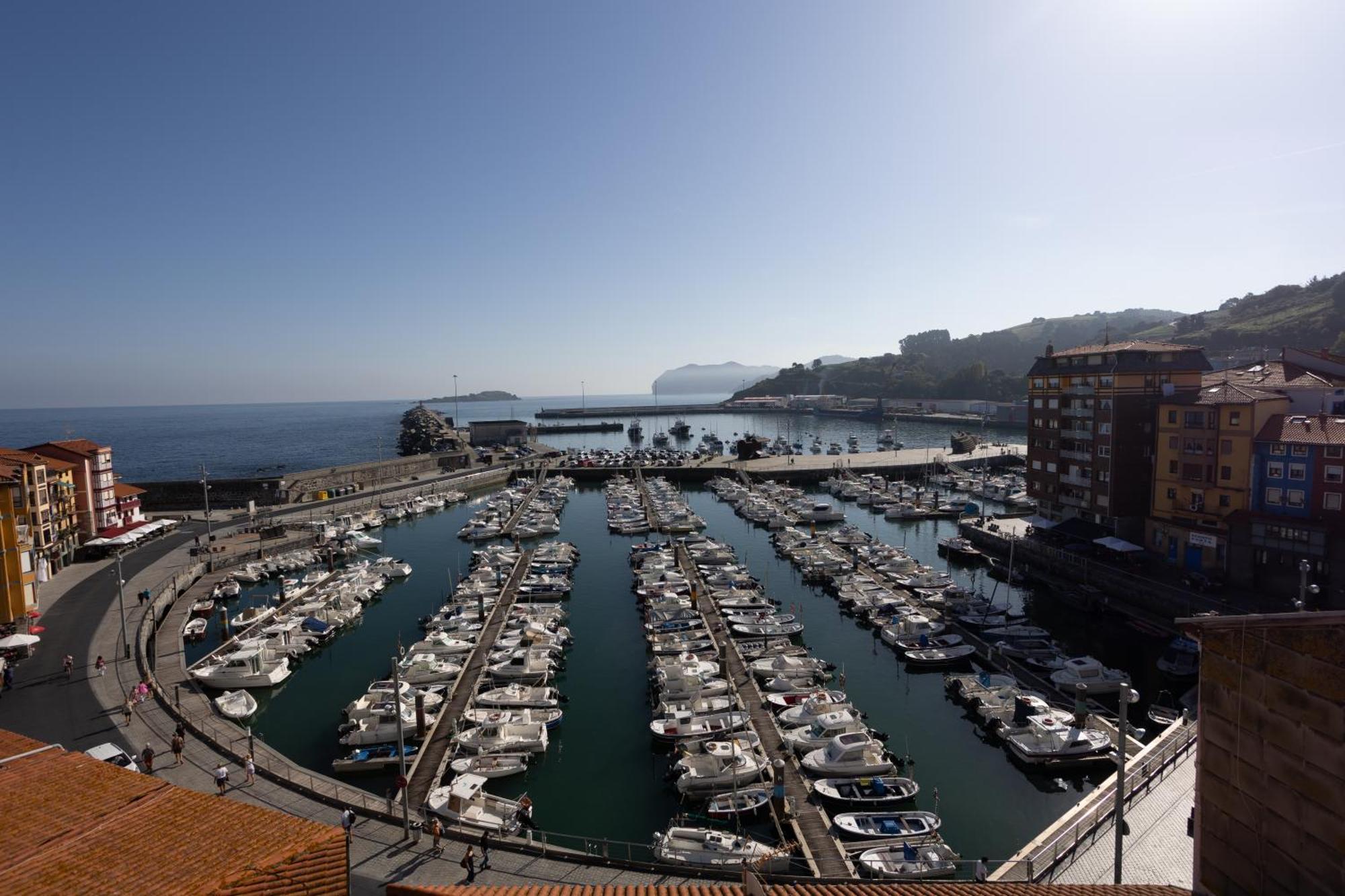 Torrontero Con Vistas Al Mar Apartment แบร์เมโอ ภายนอก รูปภาพ
